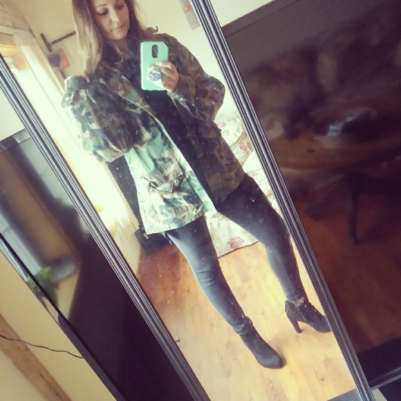 Meet your Posher, Shay - Picture 6 of 7